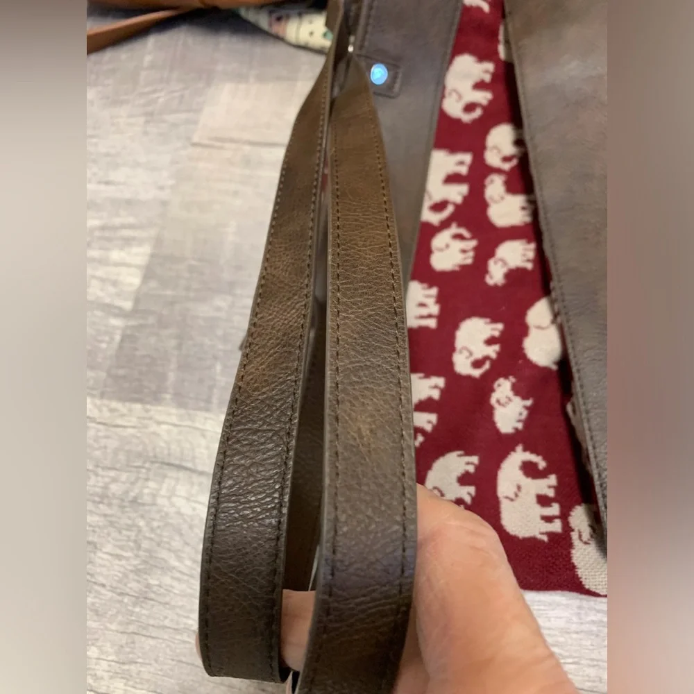 Elephant Patterned Tote Bag - Burgundy and Brown - Picture 5 of 5